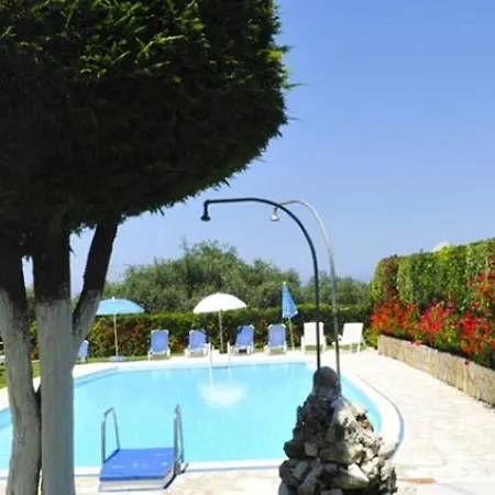 Apart-hotel Irene Acharavi (Corfu)