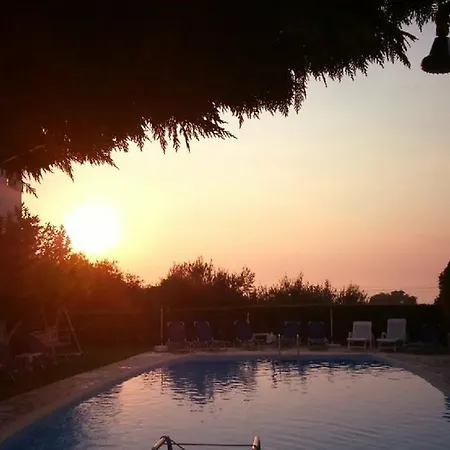 Irene Apart-hotel Acharavi (Corfu)